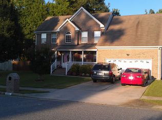 951 Artisan Ave, Chesapeake, VA 23323