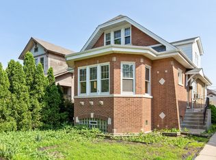 5745 W Windsor Ave, Chicago, IL 60630
