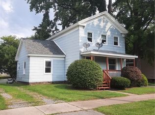 211 E Elm St, Oneida, NY 13421