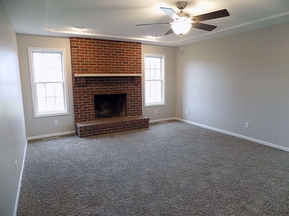 4th image of 58359 Summer Wind Ct