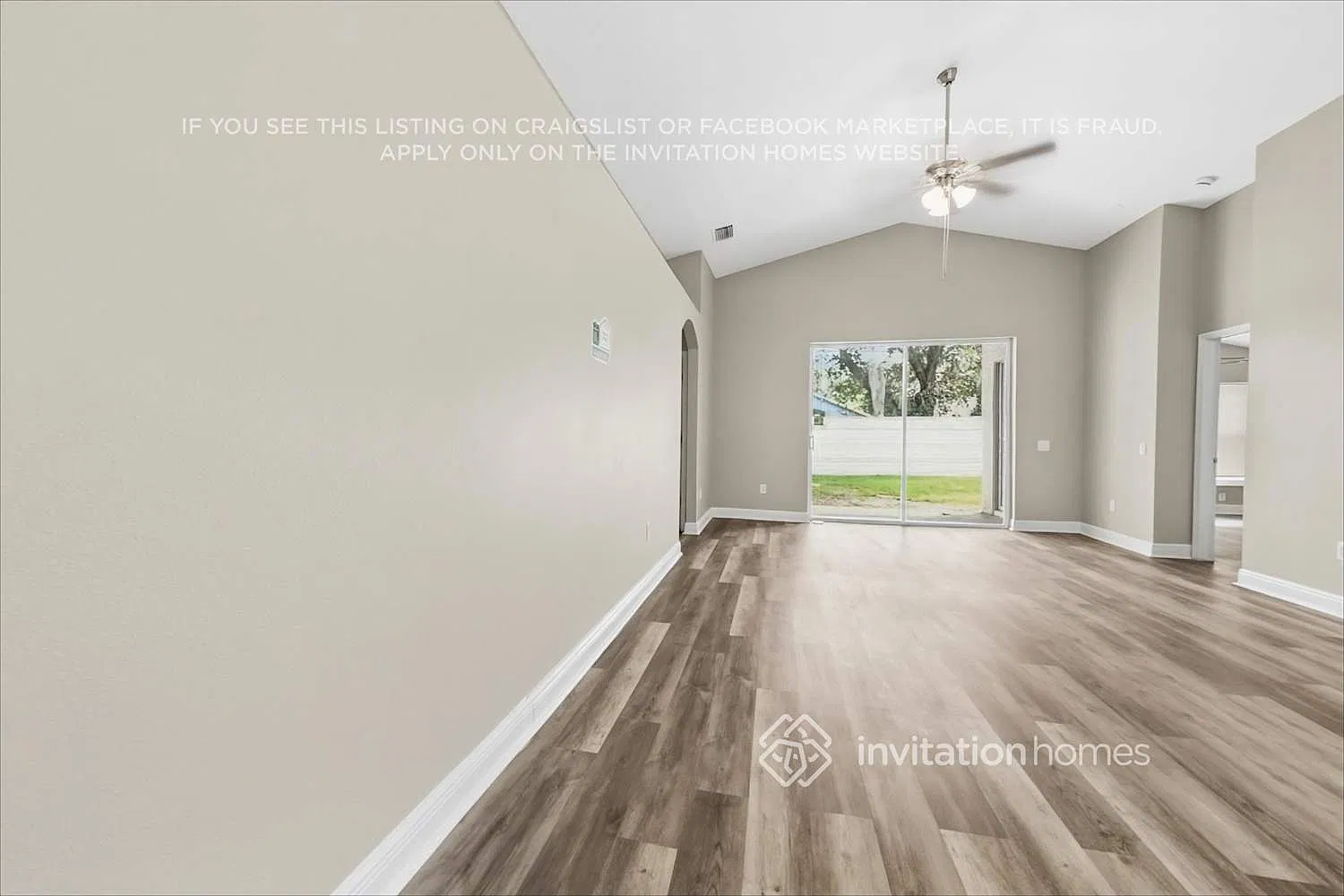 513 Somerstone Dr Valrico, FL 33594 — Photo 4