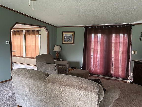 4th image of 1098 Knox Ln