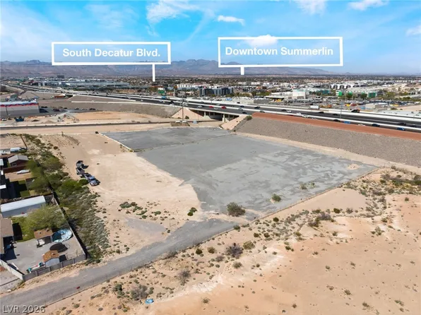 6721 Rogers St, Las Vegas, NV 89118