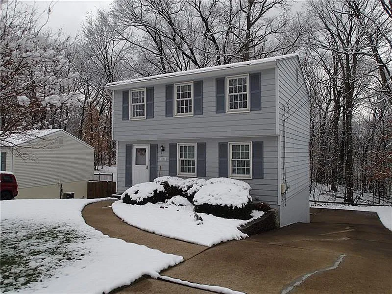 1136 Huntsridge Dr photo 1