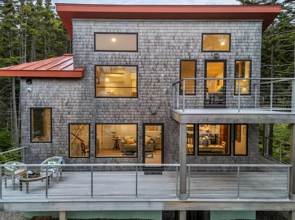 59 Island View Drive, Gouldsboro, ME 04607