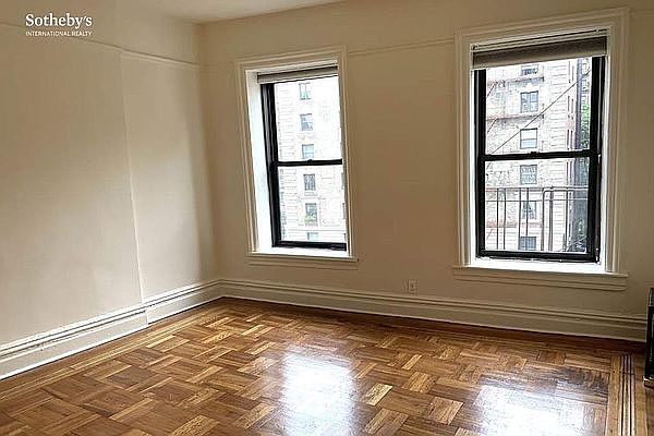 1st image of 2708 Broadway APT 14