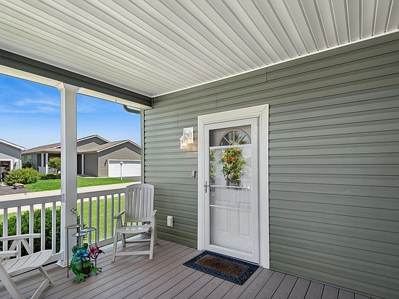 3rd image of 1441 Harvest Ct