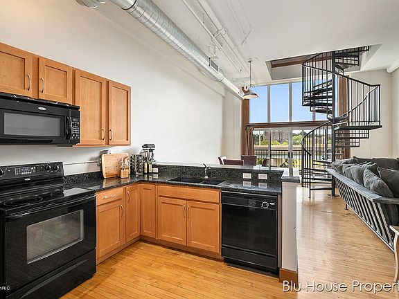 4th image of 600 Broadway Ave NW APT 417