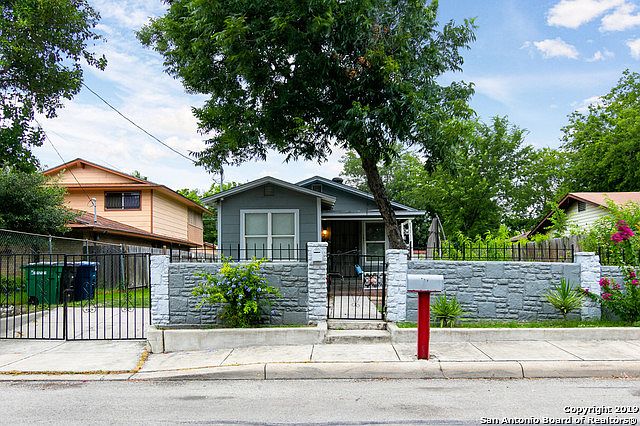 1st image of 1931 W Mayfield Blvd