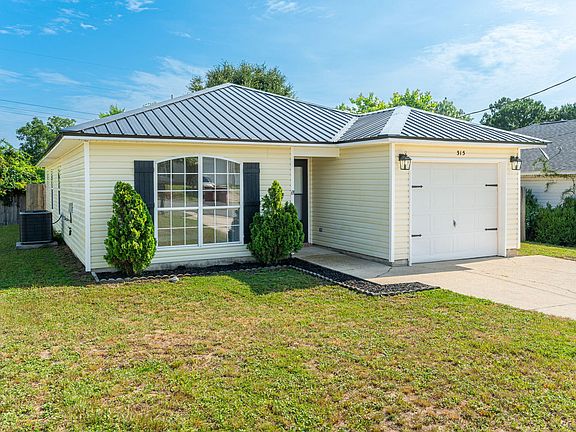 2nd image of 315 Apple Dr