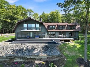 520 Mill Rd, Hallstead, PA 18822