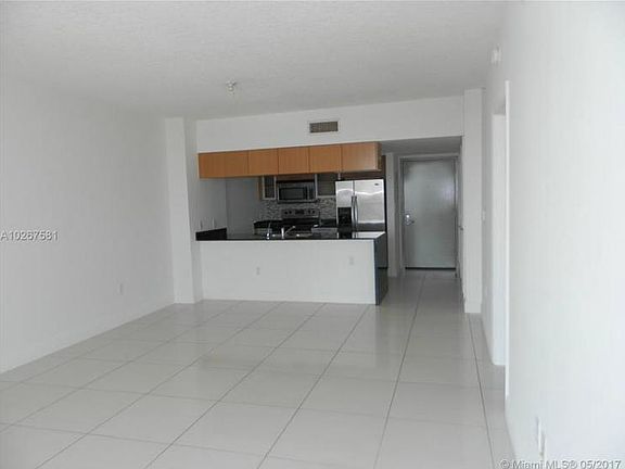 2nd image of 1750 N Bayshore Dr APT 3512