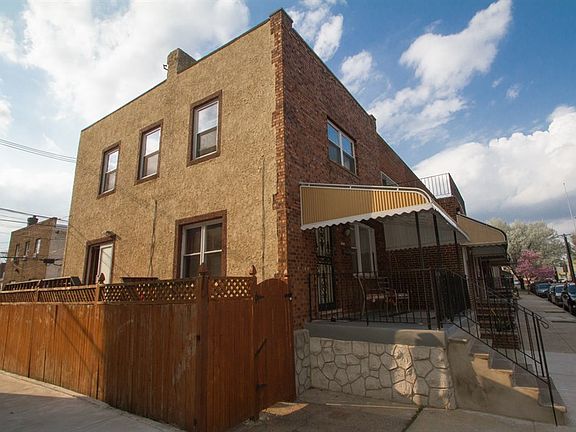 2nd image of 2730 S Hutchinson St