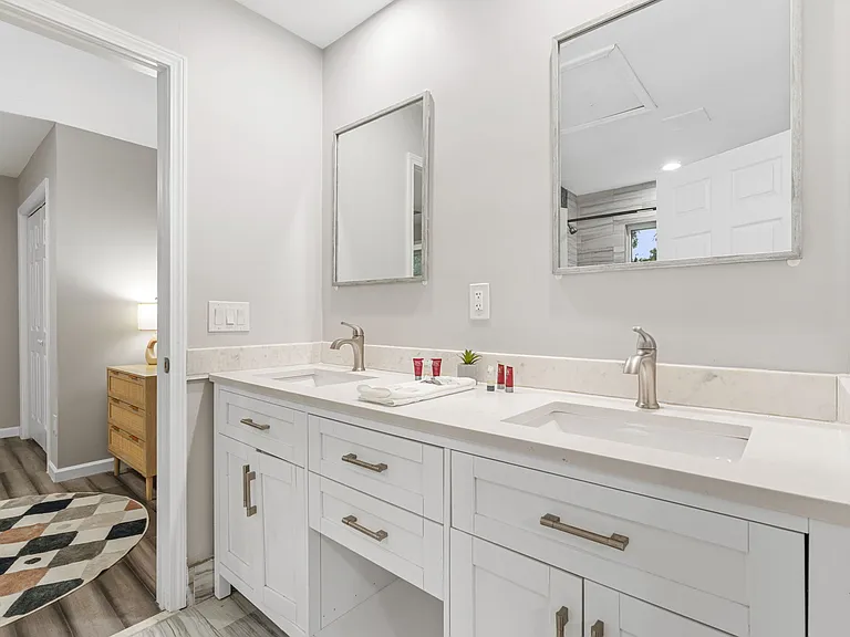 1409 Bridges Ave SW — Photo 20