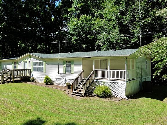 2nd image of 2027 Snowflake Rd