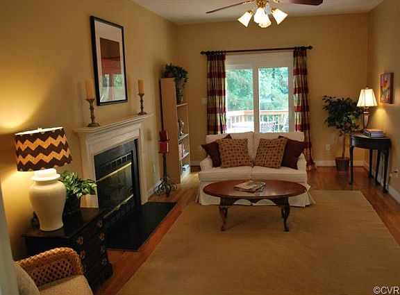 4th image of 5823 Bradington Dr