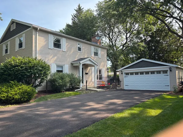 1408 Killdeer Dr, Naperville, IL 60565