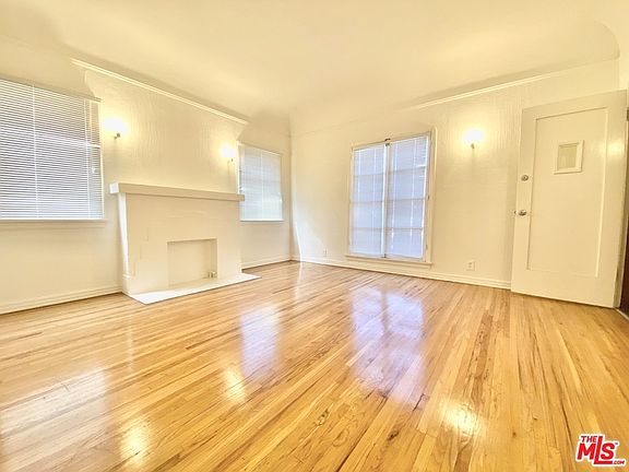 2nd image of 428 N Curson Ave #1A