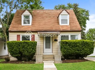 405 W Avery St, Elmhurst, IL 60126