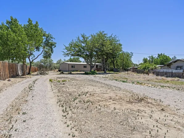 3180 Dallas Dr, Fallon, NV 89406