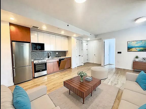 4th image of 276 Grand Concourse APT 205