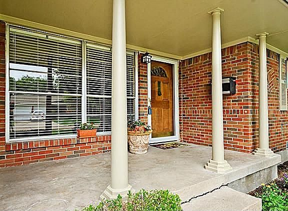 4th image of 1216 Magnolia Dr