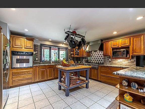 Kitchen with granite counter