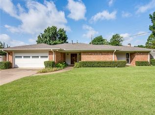 2909 Hillcrest Dr, Irving, TX 75062