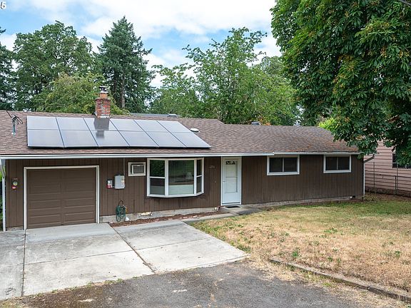 3rd image of 1701 SE Rocky Ln