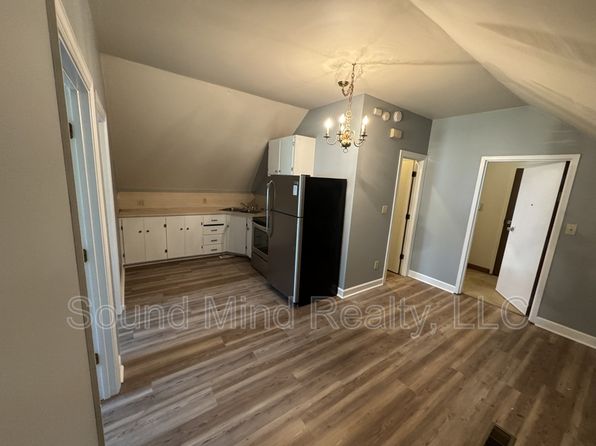 236 N Orange St #A, Coats, NC 27521