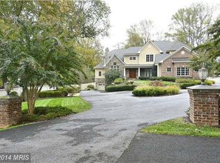 8615 Falls Rd, Potomac, MD 20854