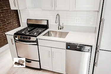 Rented by Jonis Realty