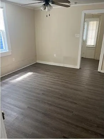 813 Alix St #A — Photo 5
