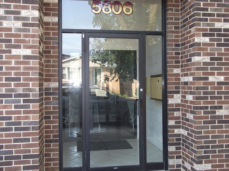 1st image of 5806 N Napoleon Ave APT 3