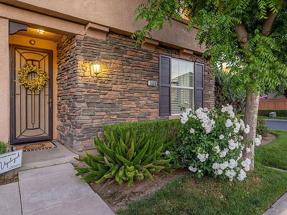 2nd image of 1608 N Oliveto Court
