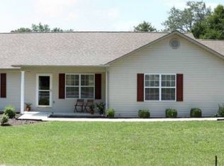 2205 Sunset Ridge Dr, Crossville, TN 38571