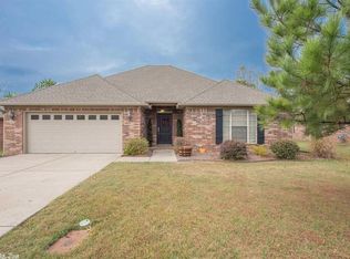 1705 Penny St, Conway, AR 72034
