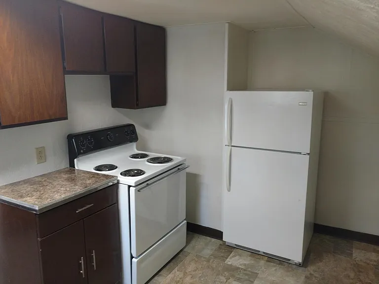 6552 Westshore Dr #UPPER — Photo 16