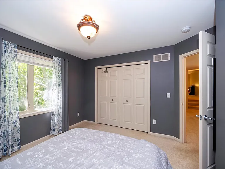 3481 Castlewood Ct — Photo 52
