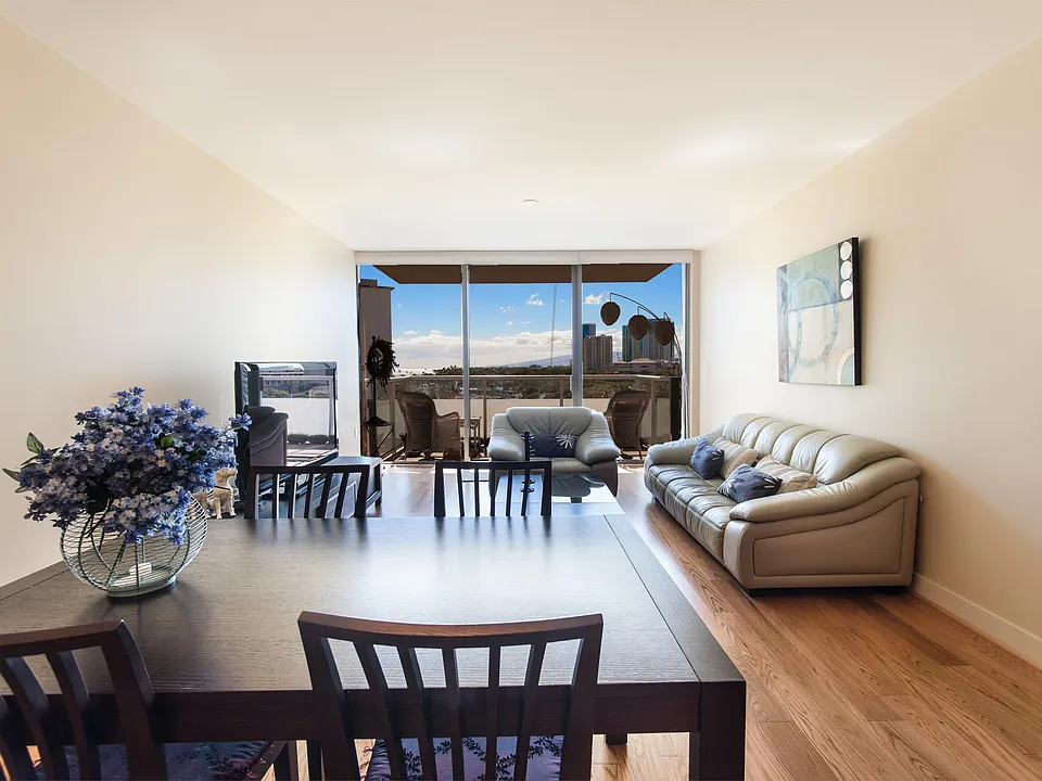 1551 Ala Wai Blvd #1204