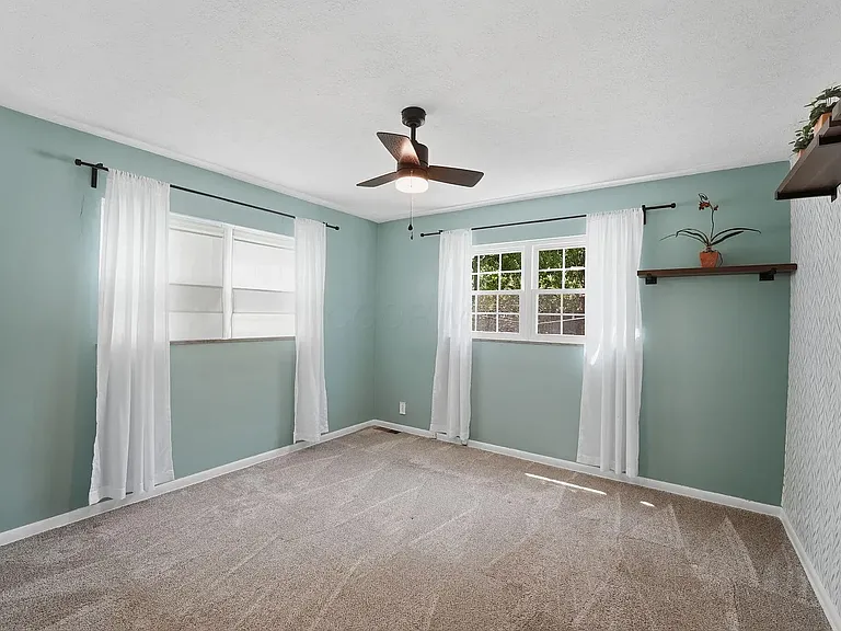 2257 Fishinger Rd — Photo 10