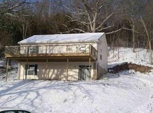 734 Banta Rd, Lowpoint, IL 61545