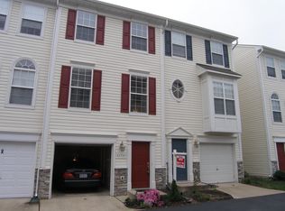 43737 Clear Lake Sq, Ashburn, VA 20147