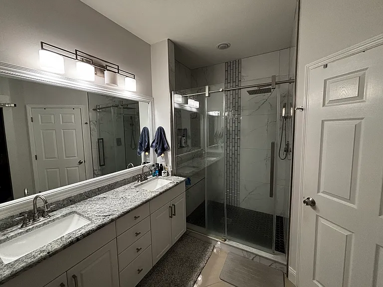 11869 Bayport Ln — Photo 10