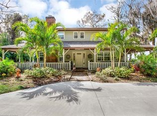 353 Racoon Ln, Lorida, FL 33857