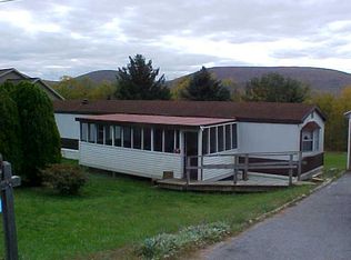 96 Riverview Dr, Lock Haven, PA 17745