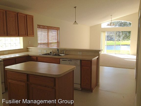 5th image of 1360 Willow Branch Dr