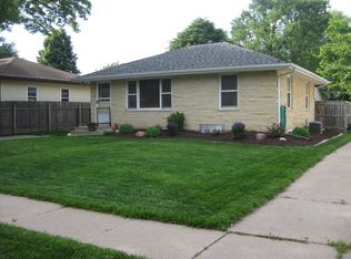 5634 Hartley St, Lincoln, NE 68507