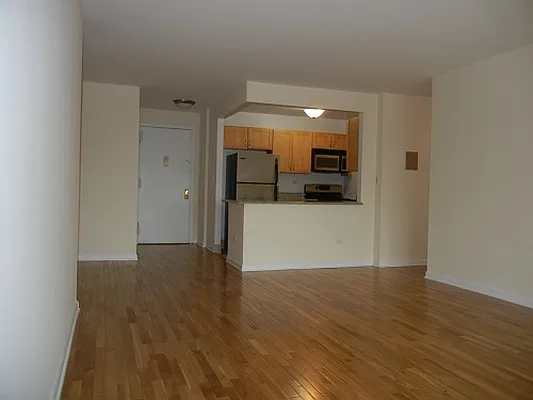 Rented by Stellar Management | media 21