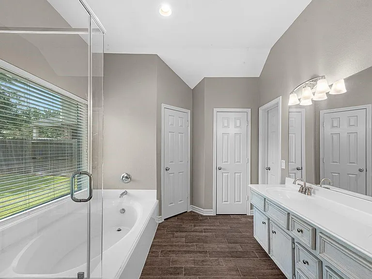 27723 Amy Willow Ln — Photo 15